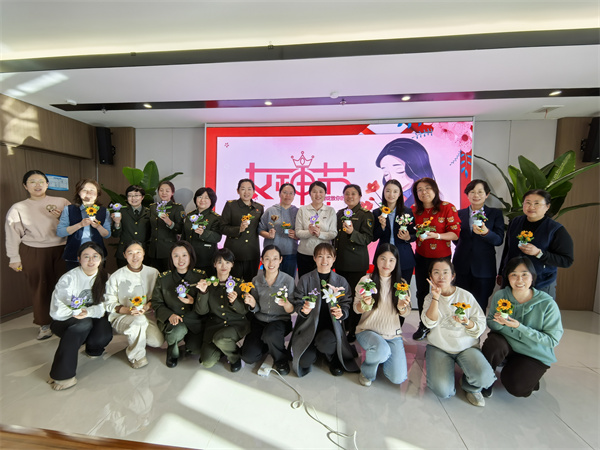 手工合影.jpg