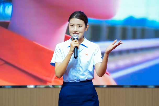 昕瑶.jpg